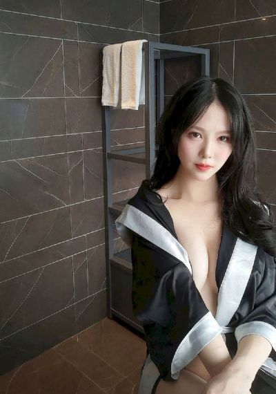 韩国电影女大学生