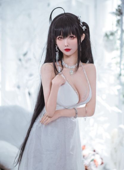 床上丽拉