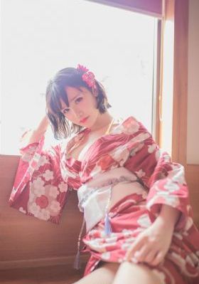 桃色杏色樱色