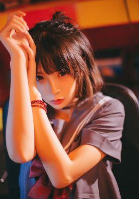 出差强睡年轻女老板1
